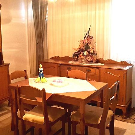 Guest House Fenix Brela Kamer foto