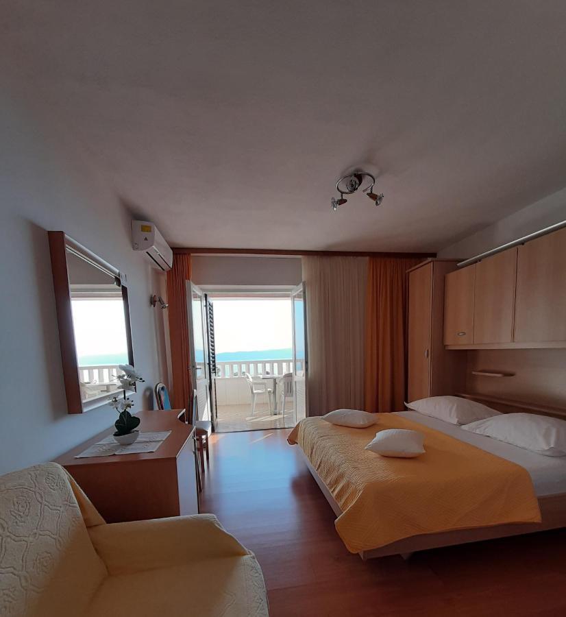 Guest House Fenix Brela Buitenkant foto