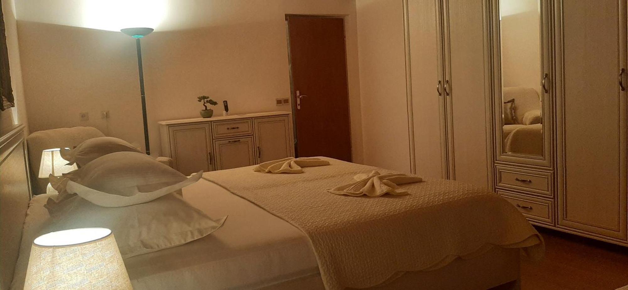 Guest House Fenix Brela Kamer foto