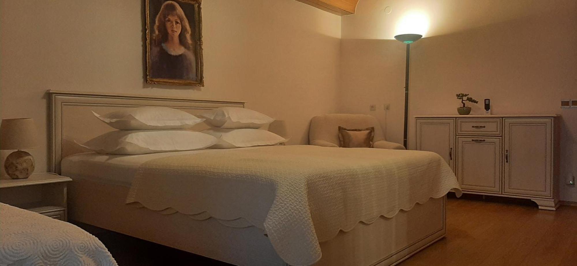 Guest House Fenix Brela Kamer foto