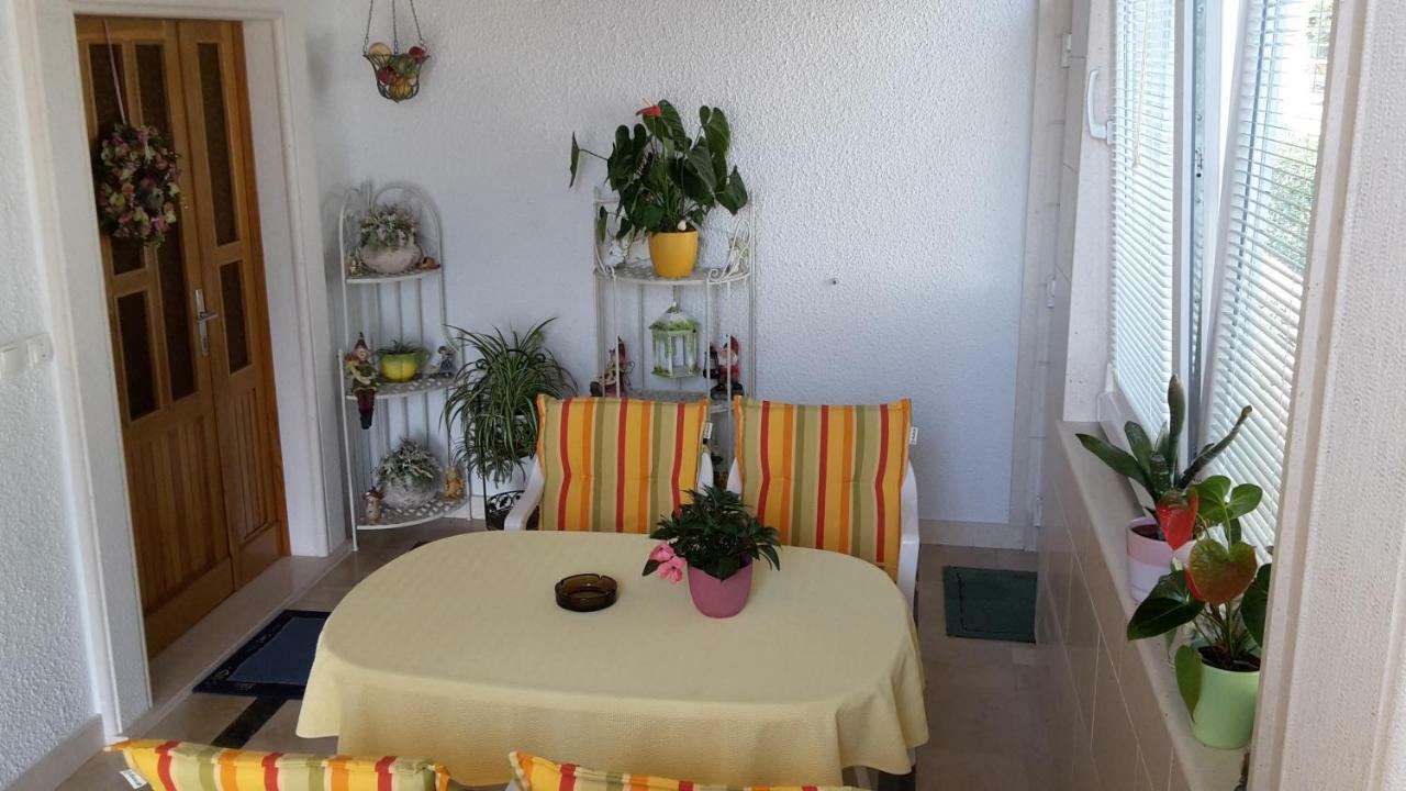 Guest House Fenix Brela Buitenkant foto